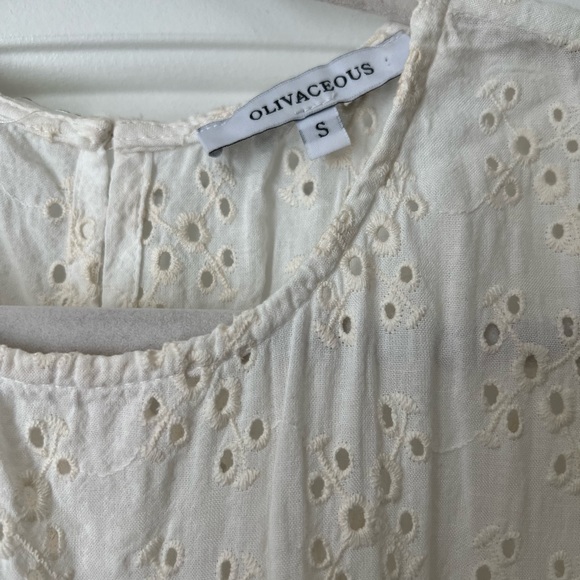 White ruffle dress - Picture 3 of 8